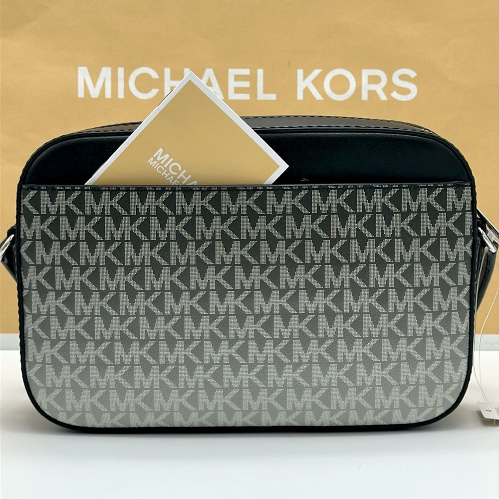 Michael Kors Jet Set Large Ombré Signature Logo East West Crossbody Body
Black - Picture 9 of 14